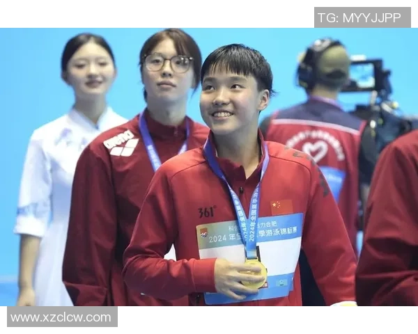 奇迹！3名不到15岁的小孩包办女子400米混前3 13岁于子迪豪夺3金